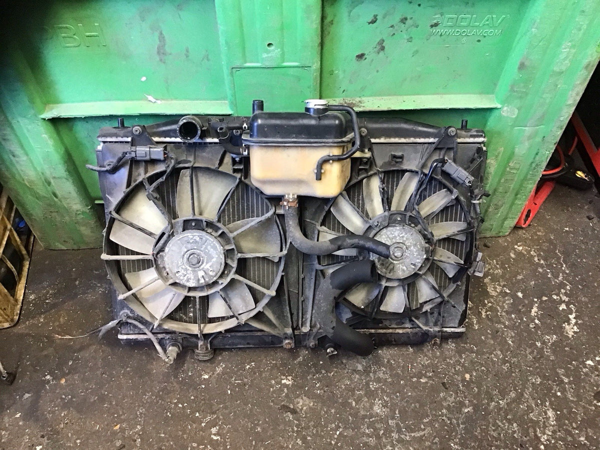 HONDA ACCORD MK7 2.2 DIESEL RADIATOR RAD 2002 20082