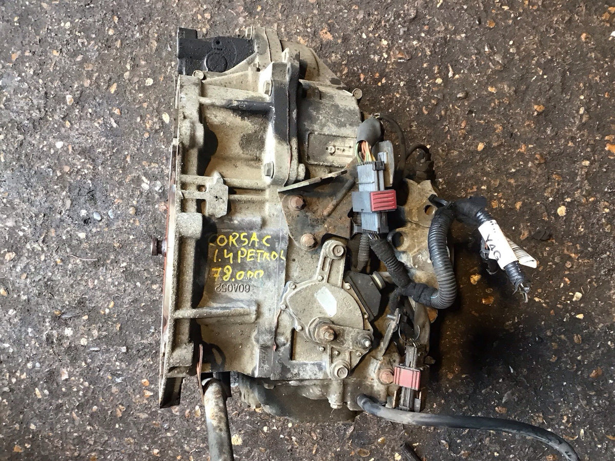 VAUXHALL CORSA C 1.4 AUTOMATIC GEARBOX 338TF 78000 MILES  2001 20060