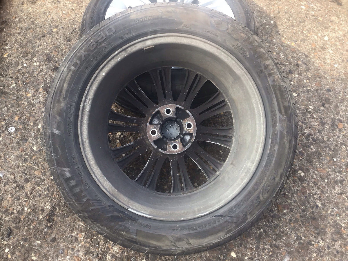 VAUXHALL CORSA ALLOY WHEEL 16'' 13298019 AND TYRE 195X55X16 2006 20147