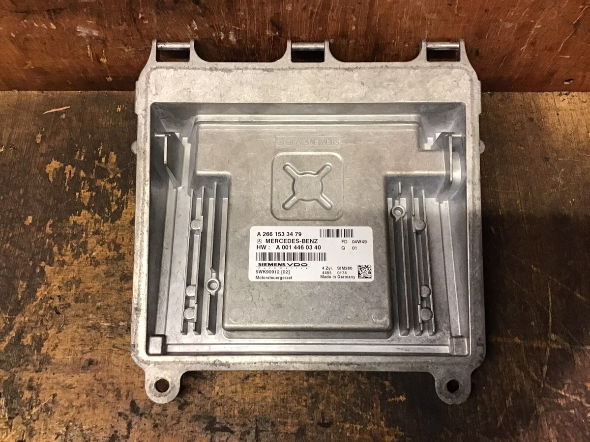 MERCEDES A CLASS W169 1.5 PETROL ENGINE CONTROL UNIT ECU A2661533479 2005 20120