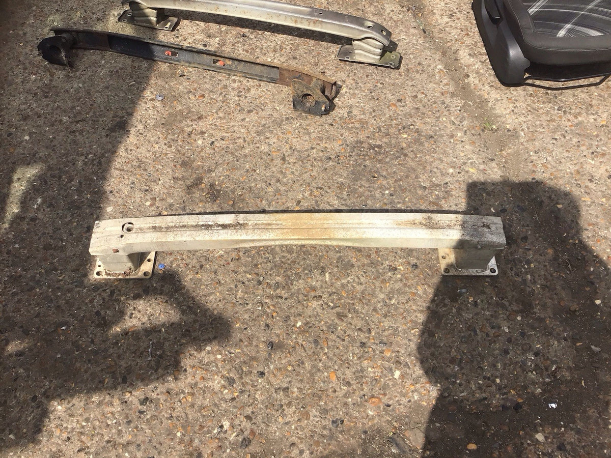 PEUGEOT 308  FRONT CRASH BAR BUMPER SUPPORT BAR 2010 20161