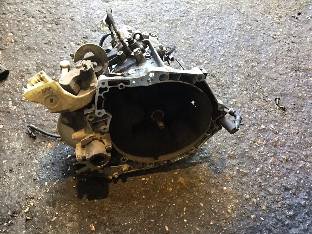 CITROEN DS3 PEUGEOT 208 1.2 TURBO GEARBOX 5 SPEED MANUAL CODE 20ET25  2013 201812