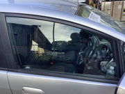 HONDA JAZZ MK3 DRIVERS SIDE FRONT WINDOW GLASS 5 DOOR 2009 20123