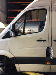 MERCEDES SPRINTER W906 PASSENGER'S SIDE N/S FRONT DOOR IN WHITE 2006 20161