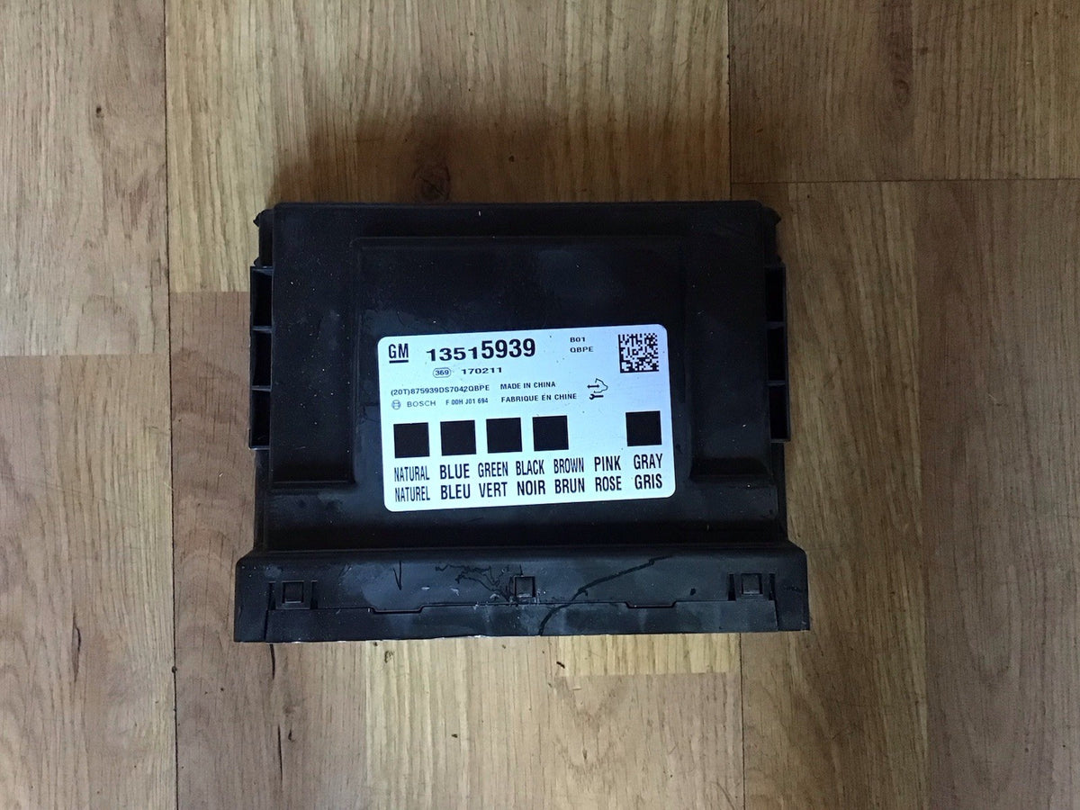 VAUXHALL CORSA E BODY CONTROL UNIT 13515939 2015 20190