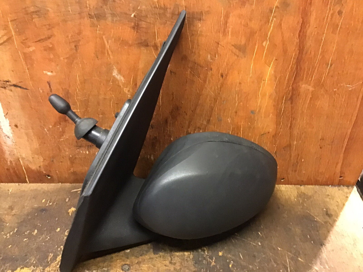 TOYOTA AYGO PASSENGER'S SIDE N/S DOOR MIRROR MANUAL 87940 0H021 2005 20147
