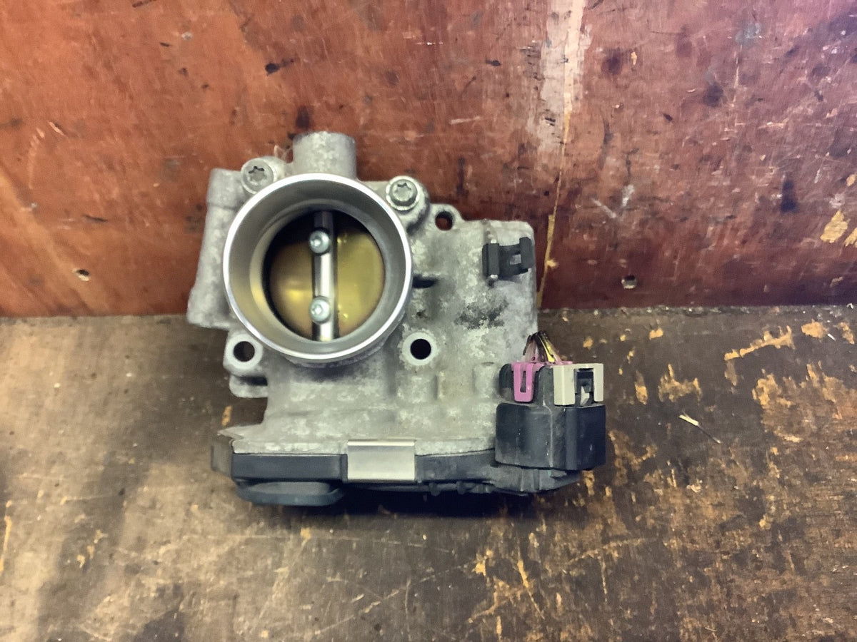 VAUXHALL CORSA E 1.4 PETROL THROTTLE BODY 55562270 2015 20192