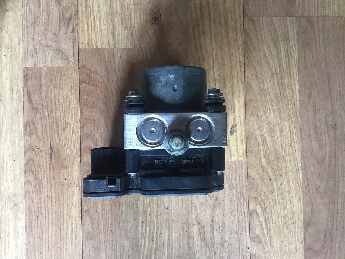 VAUXHALL CORSA E 1.4 PETROL ABS PUMP MODULE 39084530 2015 20192