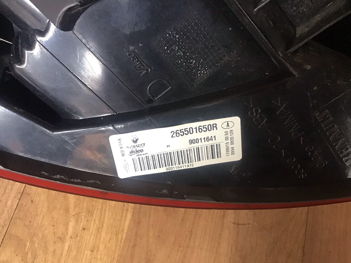 RENAULT MEGANE REAR LIGHT DRIVER'S SIDE O/S 265501650R 2008 20156