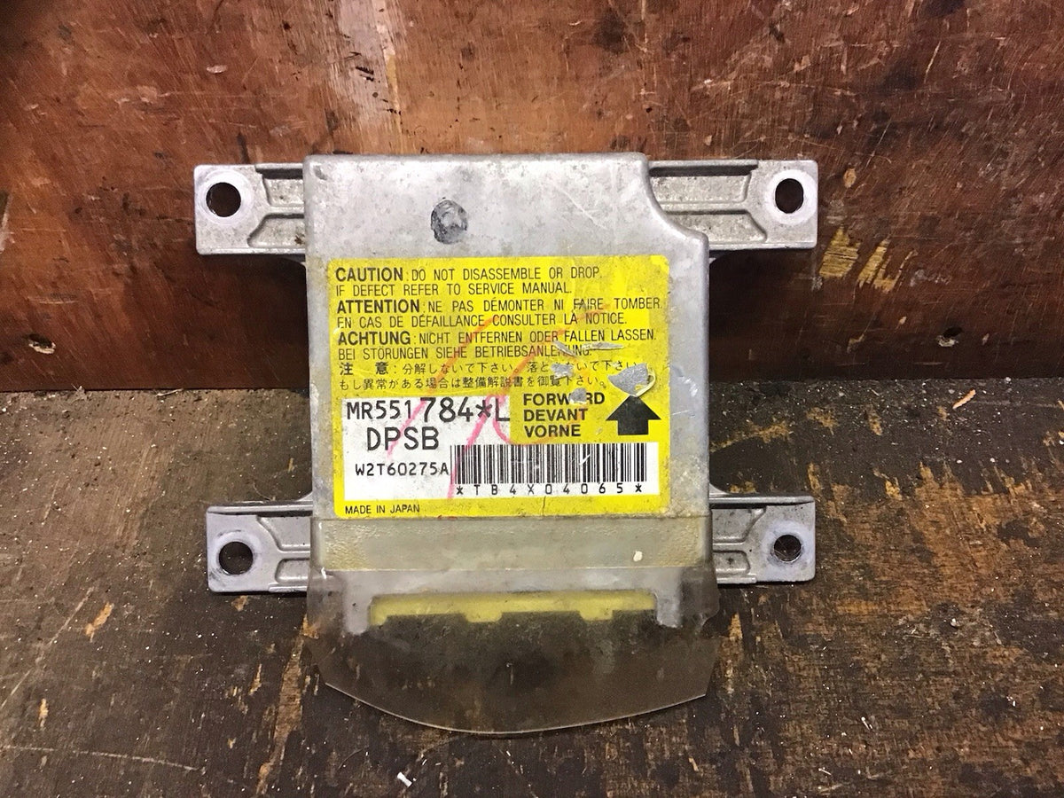 MITSUBISHI SHOGUN MK3 AIRBAG CONTROL MODULE ECU MR551784 2000 20061