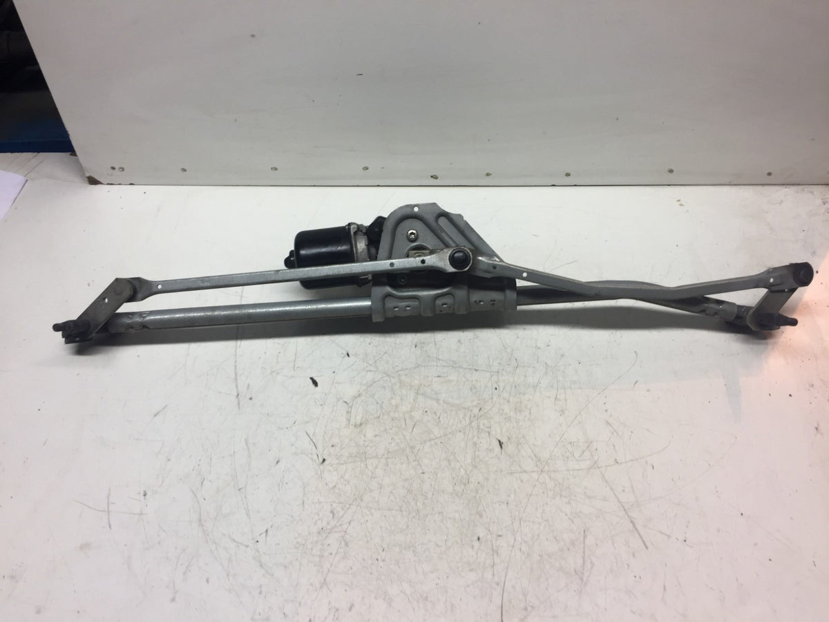 BMW MINI R56 FRONT WIPER MOTOR AND LINKAGE VALEO 53555304 2007 2013  1