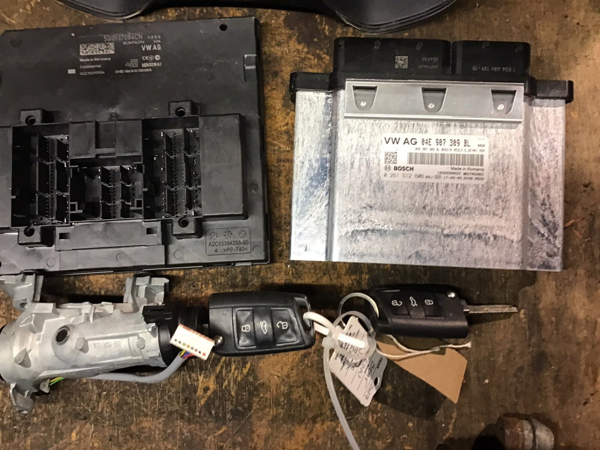 SEAT LEON 1.4 TSI ECU KIT 04E907309BL 0261S12606 2013 20177