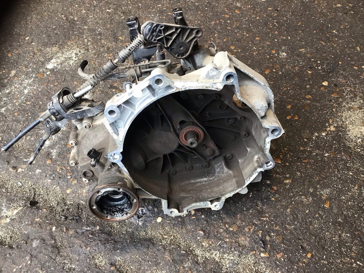 VOLKSWAGEN POLO 9N3 1.2 PETROL GEARBOX 5 SPEED CODE JHN 2005 20082