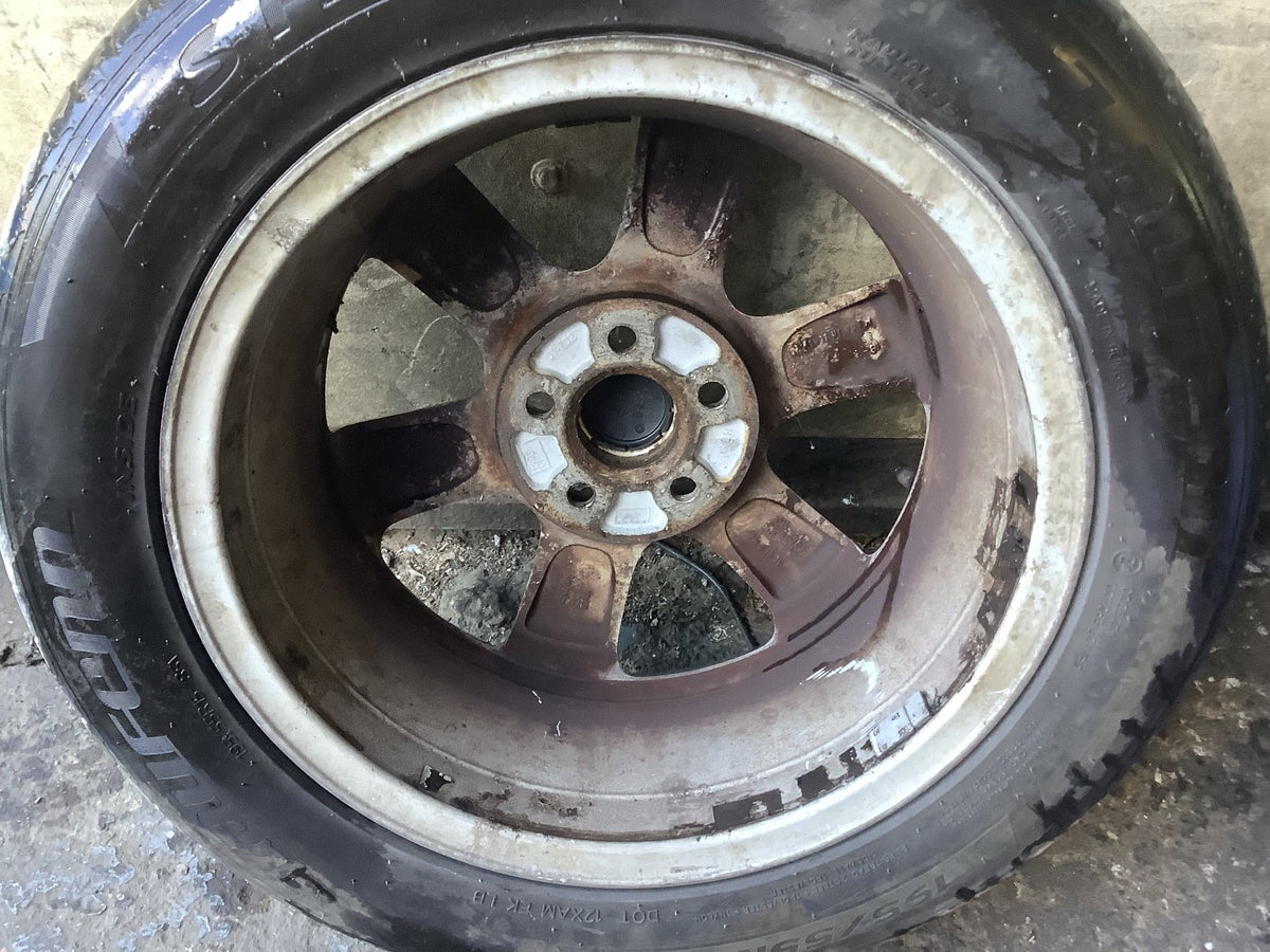 VOLKSWAGEN POLO 9N3 ALLOY WHEEL 15'' 6Q0601025R WITH TYRE 195X55X15 2005 200912