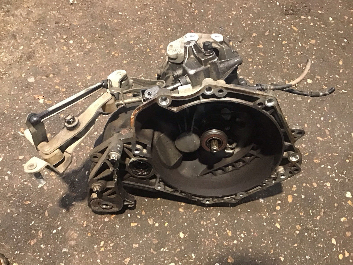 VAUXHALL TIGRA B 1.4 PETROL GEARBOX 5 SPEED 29000 MILES CODE F13 C374 2004 20097
