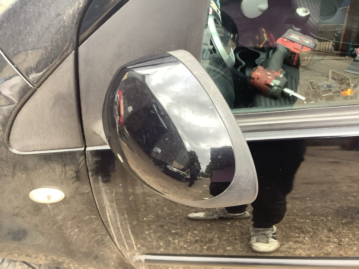 PEUGEOT 107 PASSENGER'S SIDE N/S DOOR MIRROR IN NOIR CALDERA EXZ 2005 20140