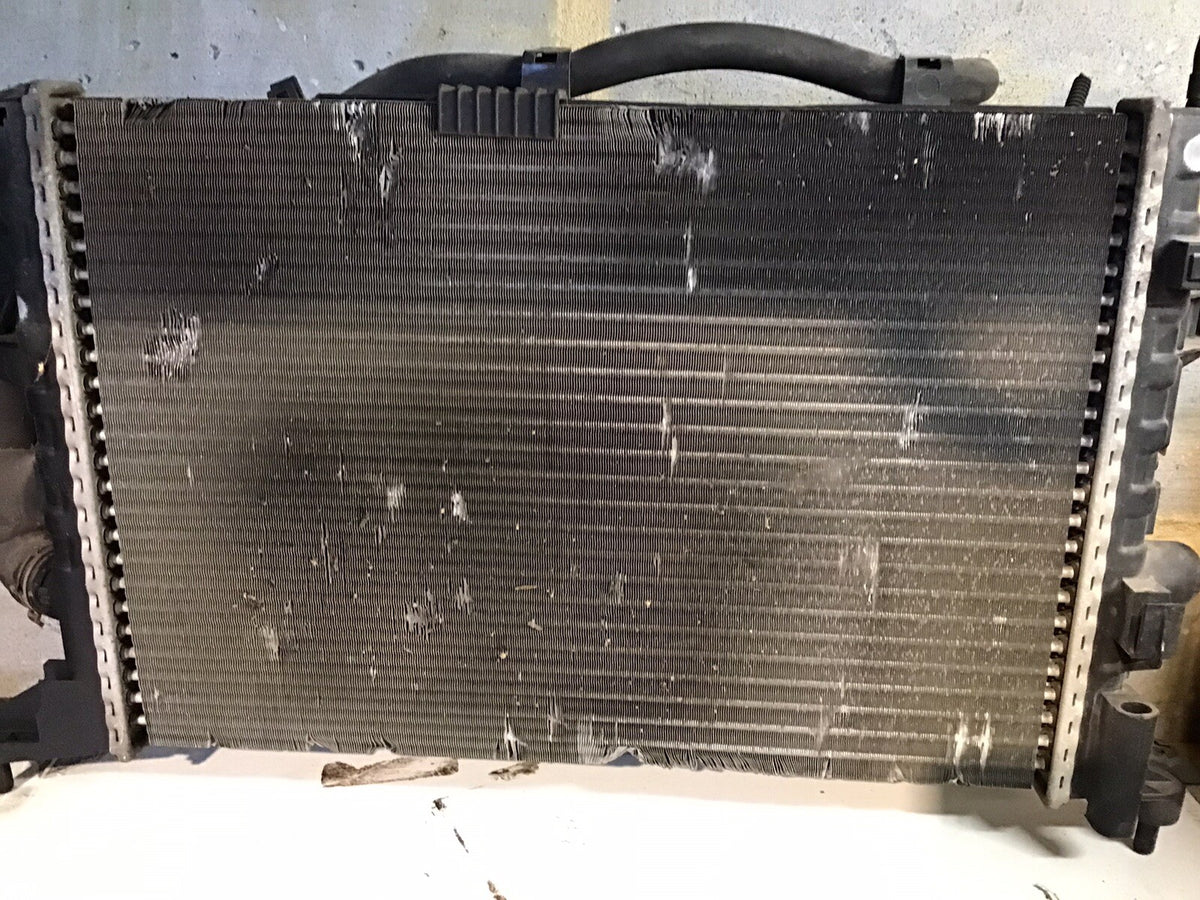 VAUXHALL CORSA C PETROL RADIATOR FAN COWLING 13123728 2001 20066