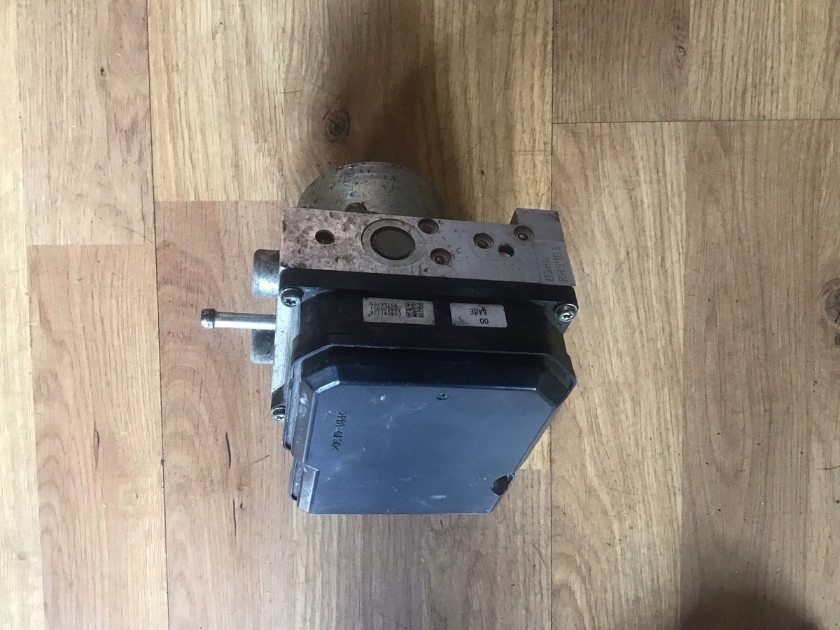 NISSAN JUKE J15 ABS PUMP MODULE TD8405 2012 20185