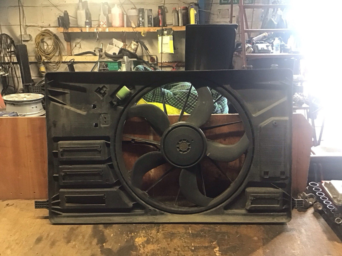 FORD TRANSIT CUSTOM  2.0 TDCI RADIATOR FAN COWLING BK21 8C607 BB 2013 20185