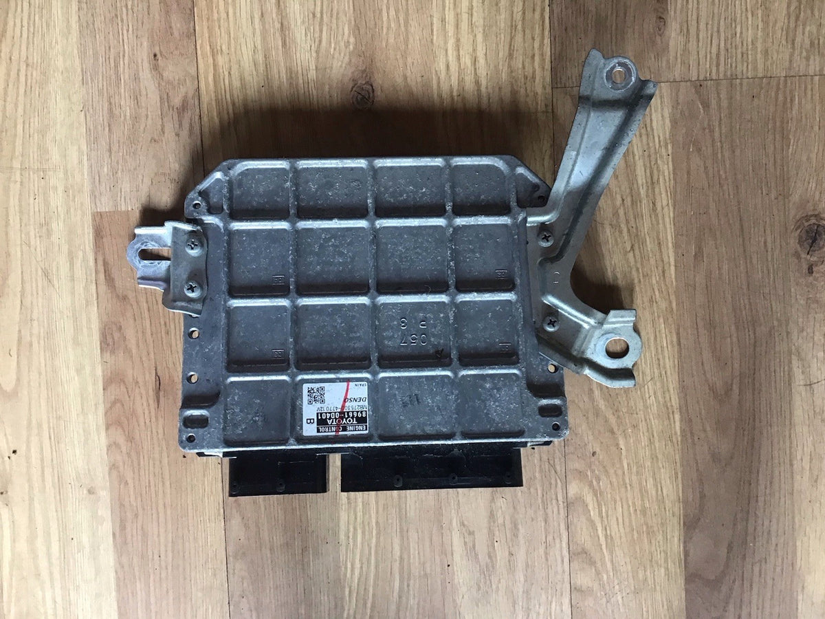 TOYOTA YARIS MK 1.3 PETROL ENGINE CONTROL UNIT ECU 89661 0D401  2006 20111