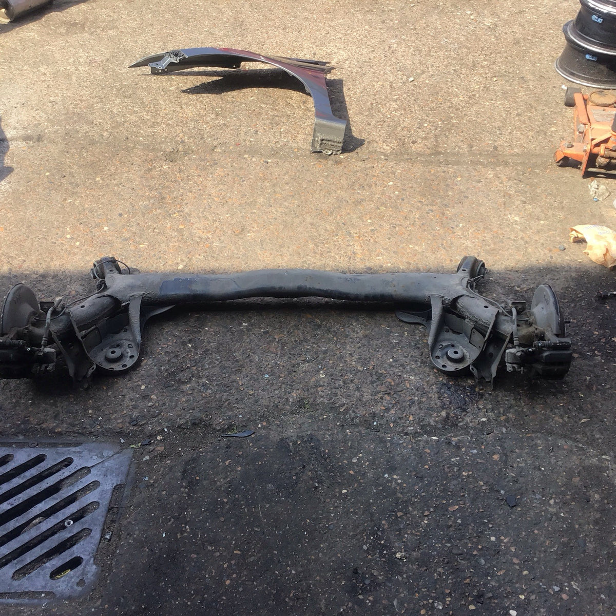 HONDA INSIGHT REAR AXLE DISK BRAKES WITH ABS 2009 20142