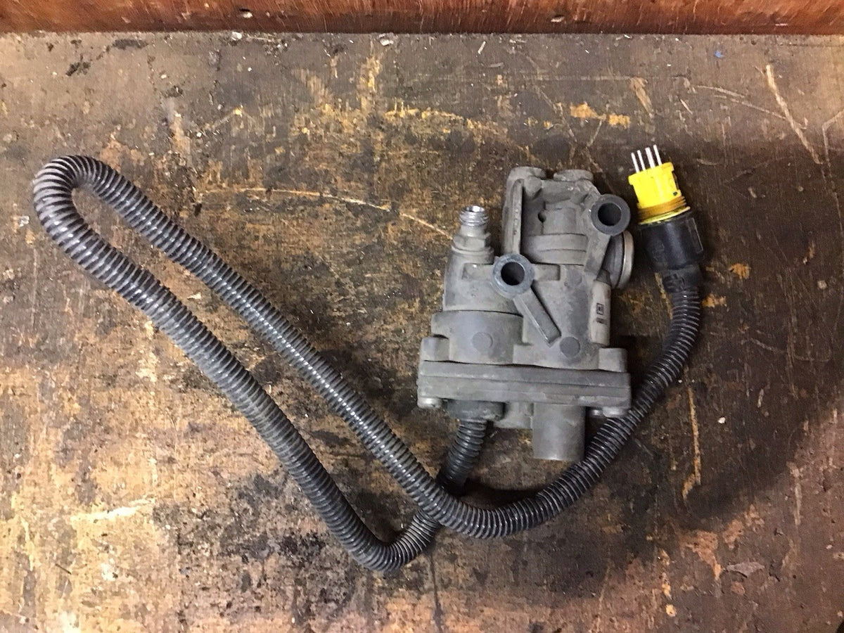 MAN TGX EXHAUST BRAKE VALVE BLOCK 51.52160 0002 2015 20200