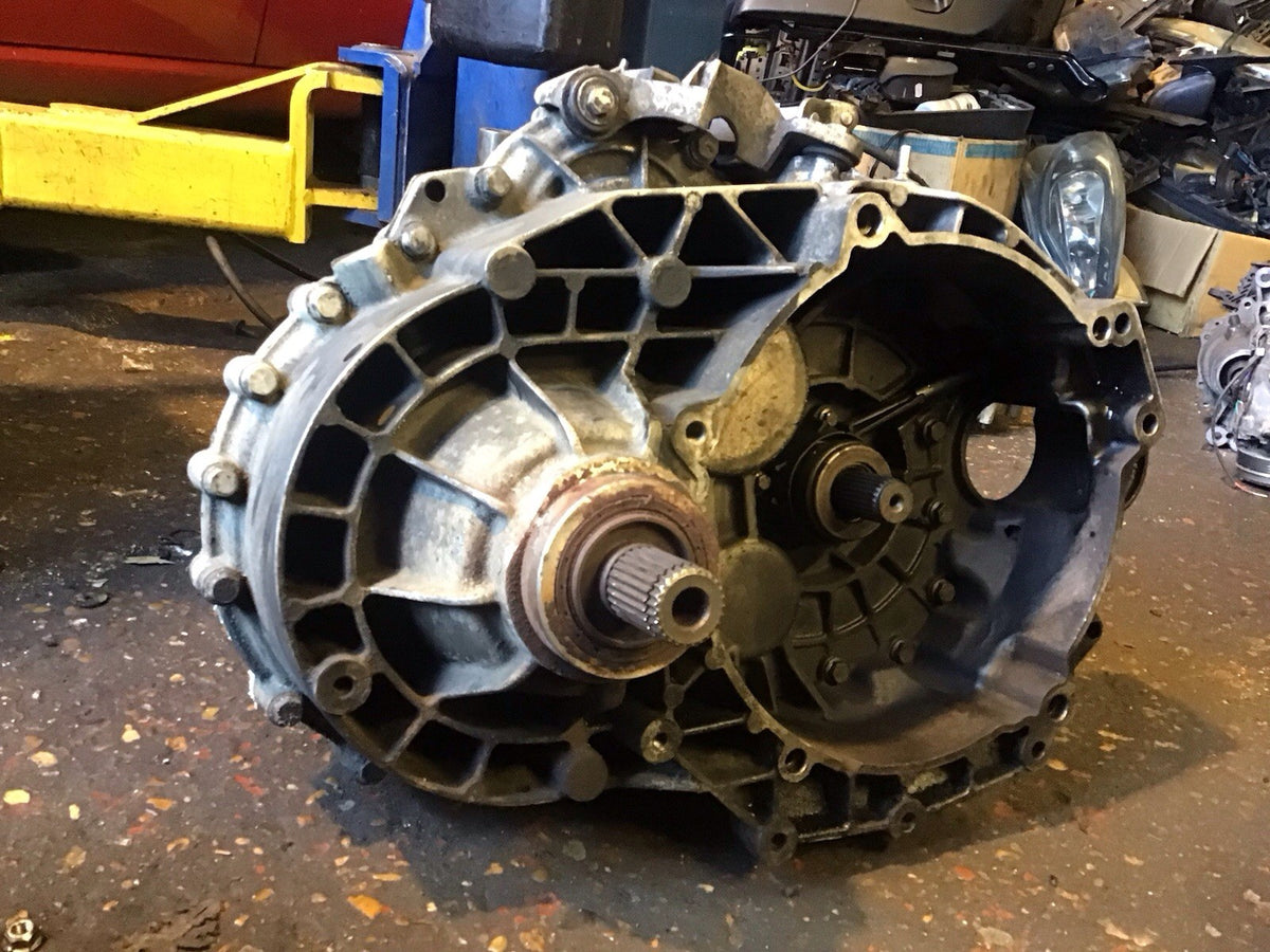 VOLKSWAGEN TRANSPORTER T5 2.5 DIESEL GEARBOX 6 SPEED MANUAL JFS 2007 20107