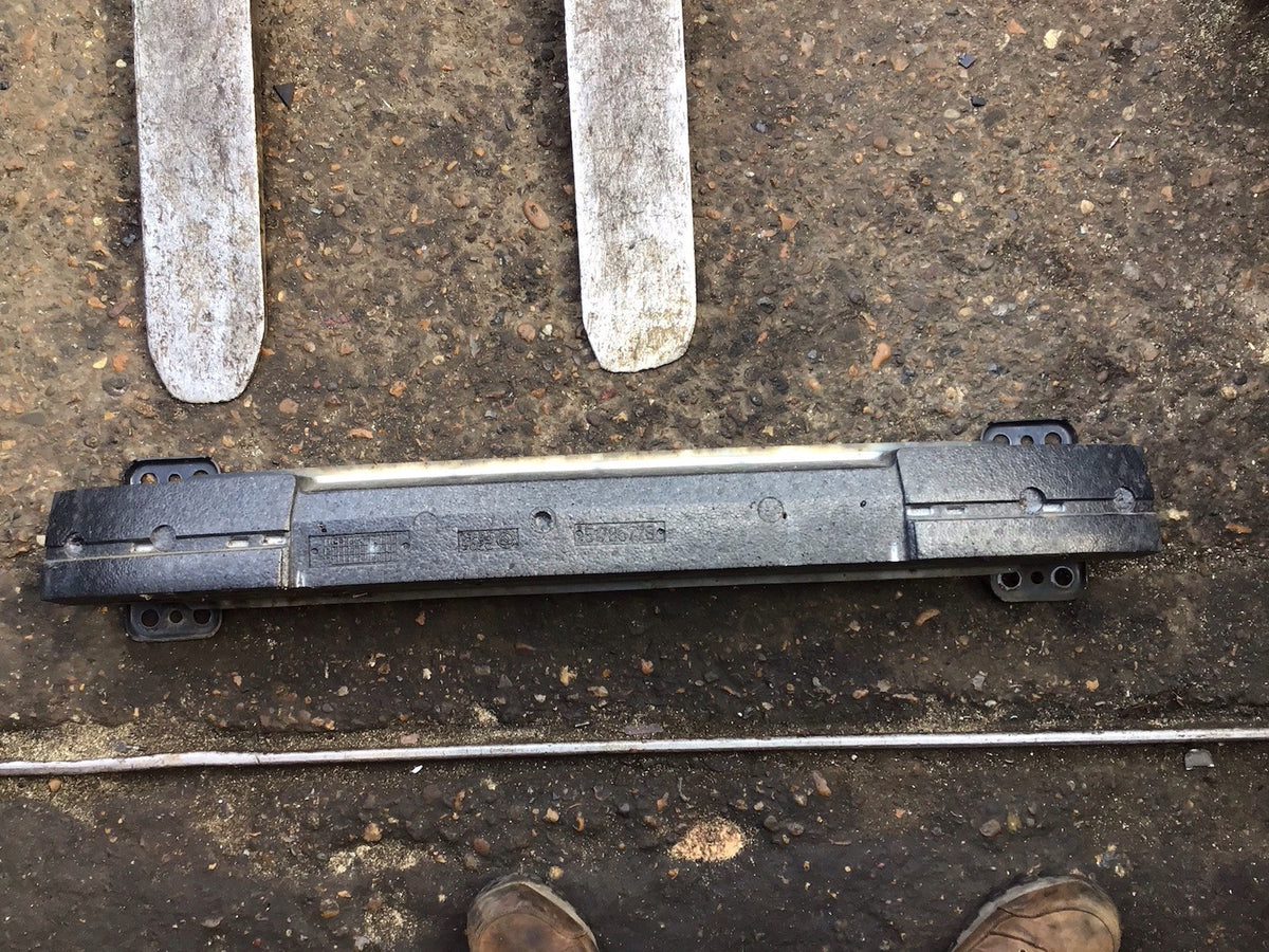FIAT 500 FRONT BUMPER SUPPORT BAR CRASH BAR WITH FOAM 2008 20150