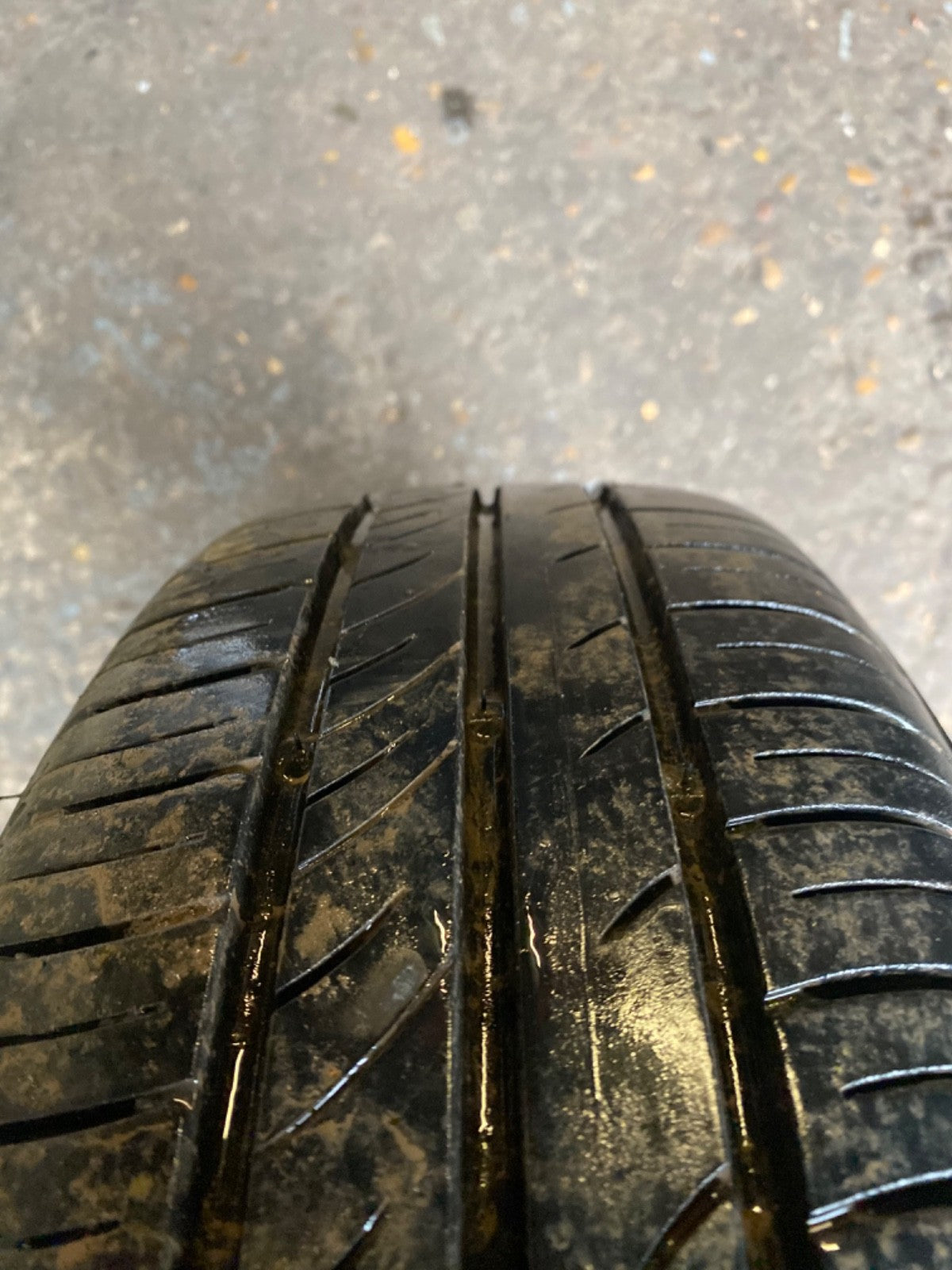 TOYOTA YARIS MK2 ALLOY WHEEL 15'' PZ406 B0675 ZC WITH TYRE 185X60X15 2006 20116