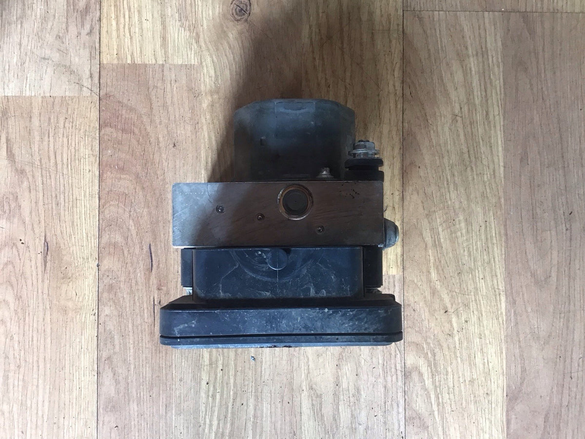 VAUXHALL CORSA E 1.4 PETROL ABS PUMP MODULE 39084530 2015 20191