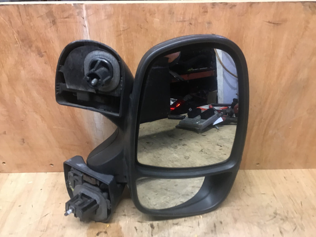RENAULT TRAFIC MK2 DRIVER'S SIDE O/S DOOR MIRROR 2001 20144