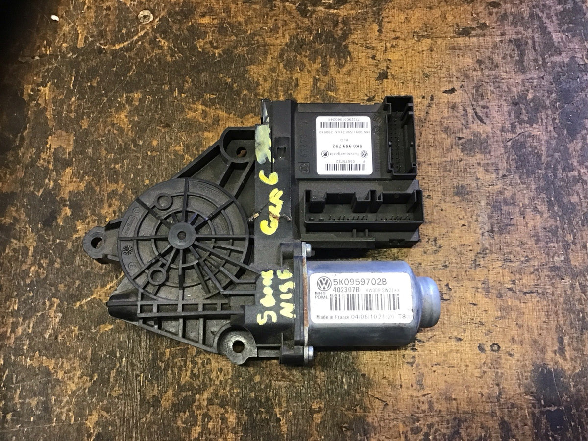 VOLKSWAGEN GOLF MK6 PASSENGERS FRONT WINDOW MOTOR REGULATOR 5K0959702B 09 20121