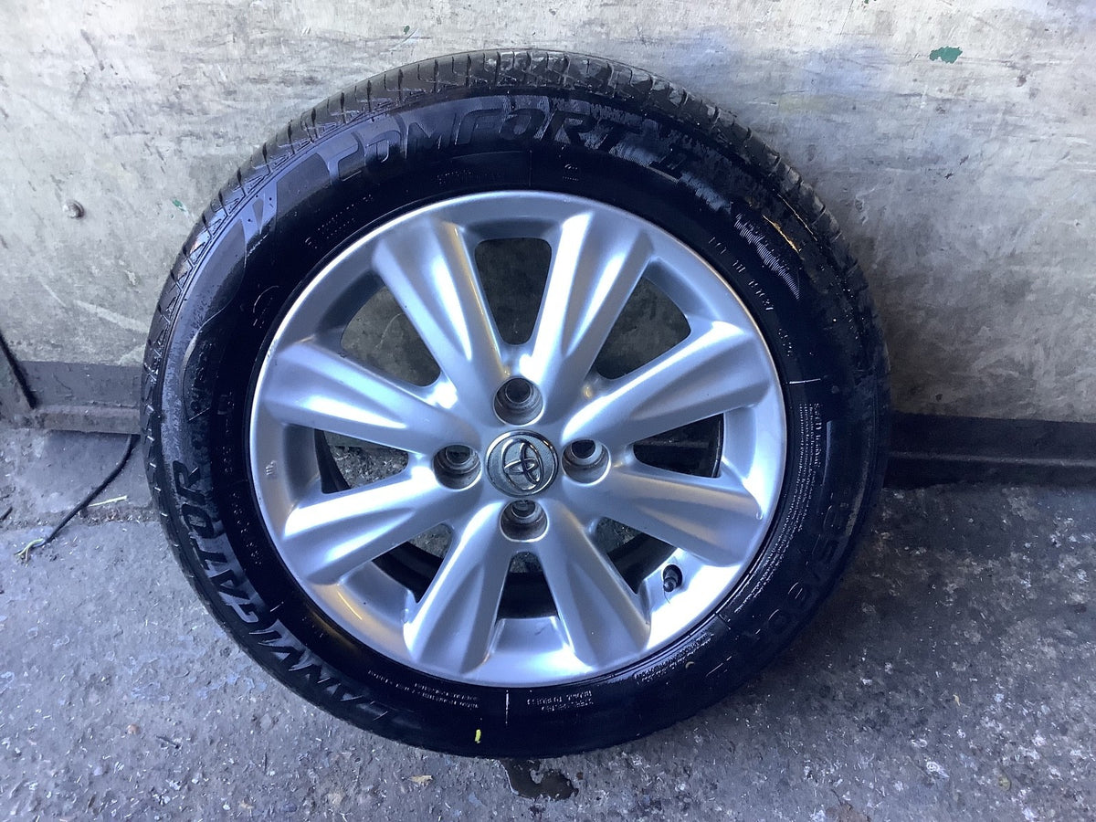 TOYOTA YARIS MK2 ALLOY WHEEL 15'' TYRE 185X60X15 42611 0D240 2006 20112