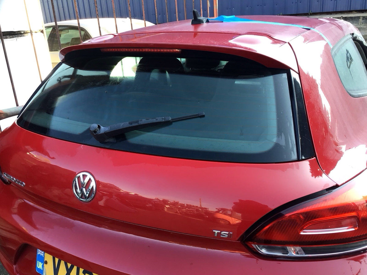 VOLKSWAGEN SCIROCCO TAILGATE RED PAINT CODE LA3H 2009 201711
