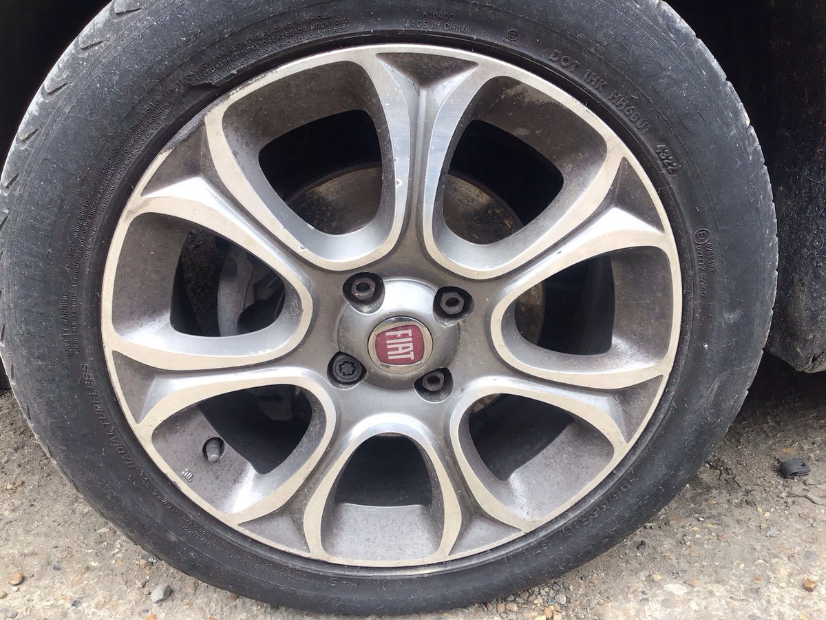FIAT GRANDE PUNTO ALLOY WHEEL 16" WITH TYRE 195X55X16 2012 20182