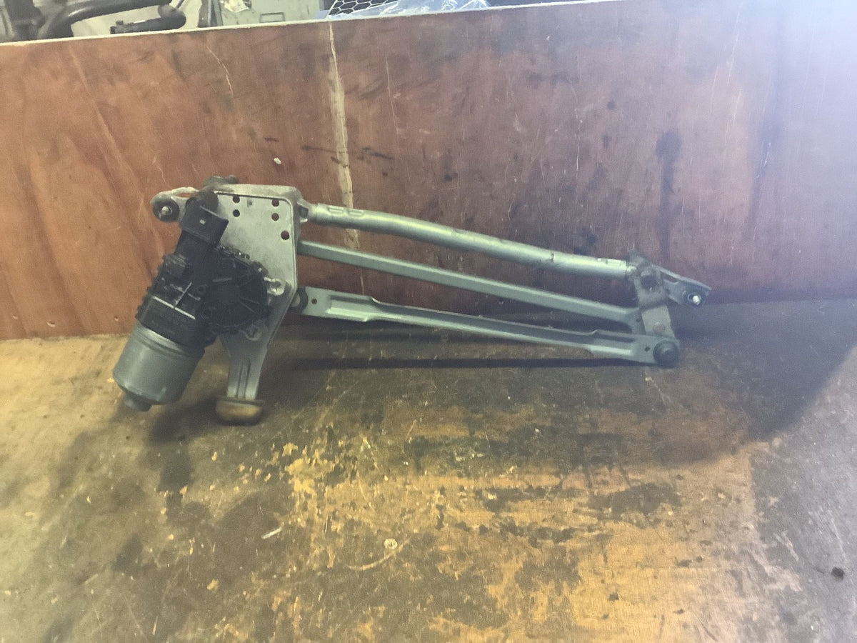 PEUGEOT 2008 MK1 FRONT WIPER MOTOR WITH LINKAGE 9673917180 2013 20195