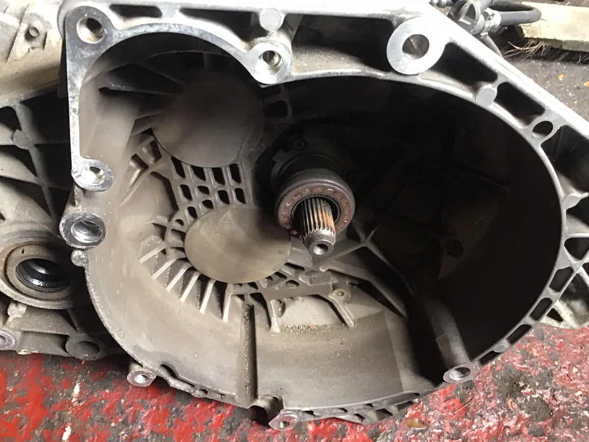 VAUXHALL ASTRA J 2.0 DTI GEARBOX F40 MANUAL 6 SPEED 2010 20154
