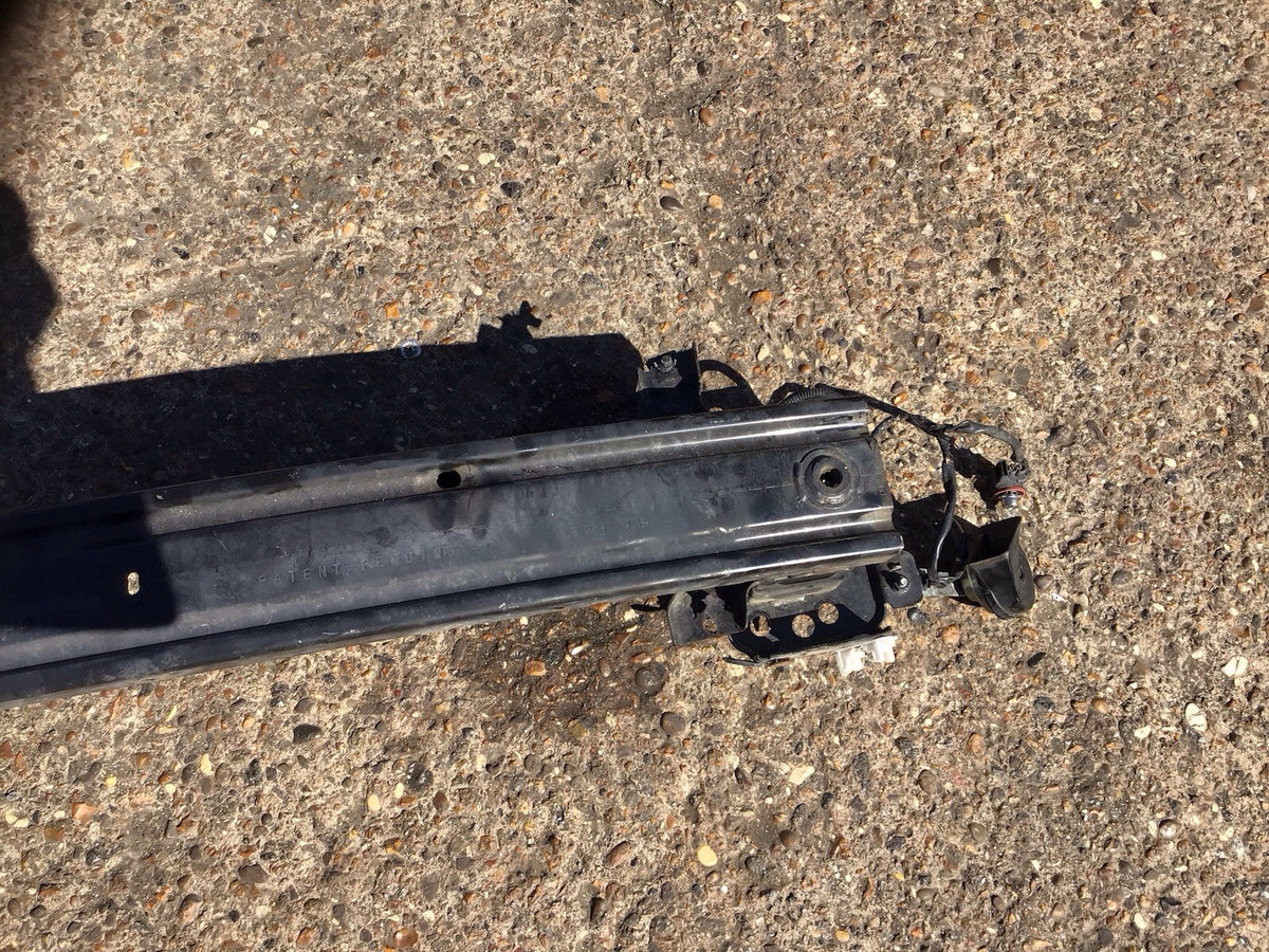 FORD FIESTA MK7 FRONT CRASH BAR BUMPER SUPPORT BAR 2013 20172
