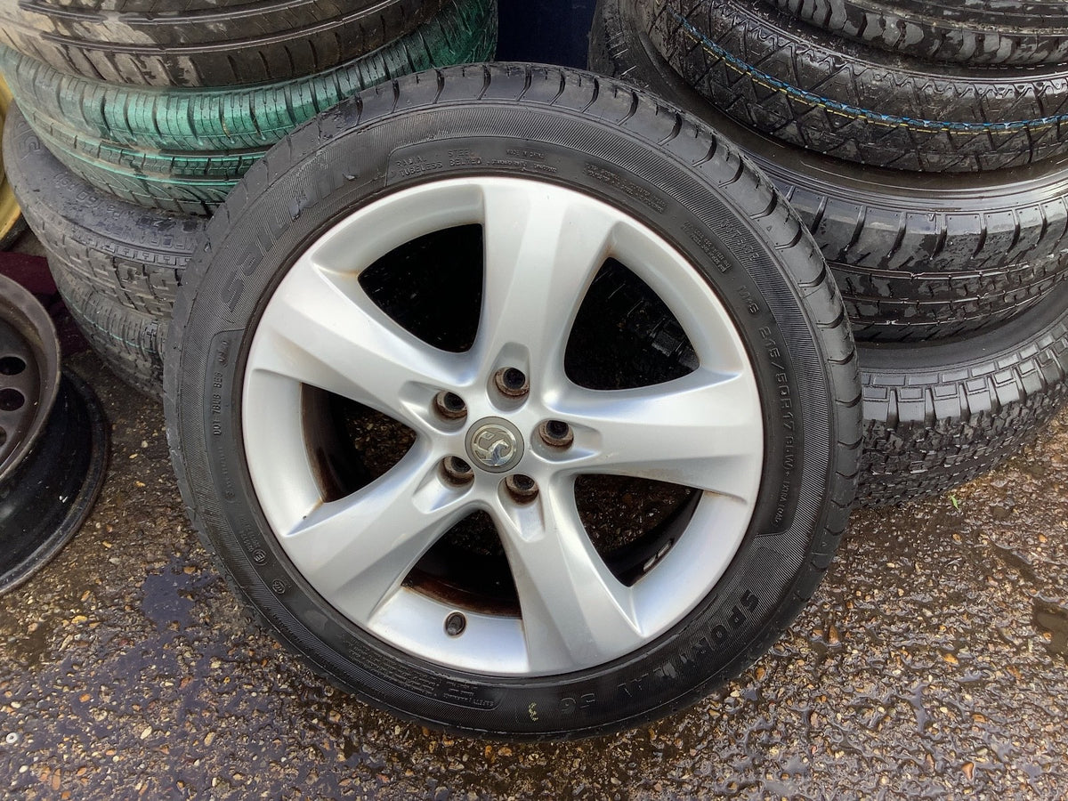 VAUXHALL ASTRA J PETROL ALLOY WHEEL 17"  AND TYRE 215X50X17 0P042 K6 2010 20150