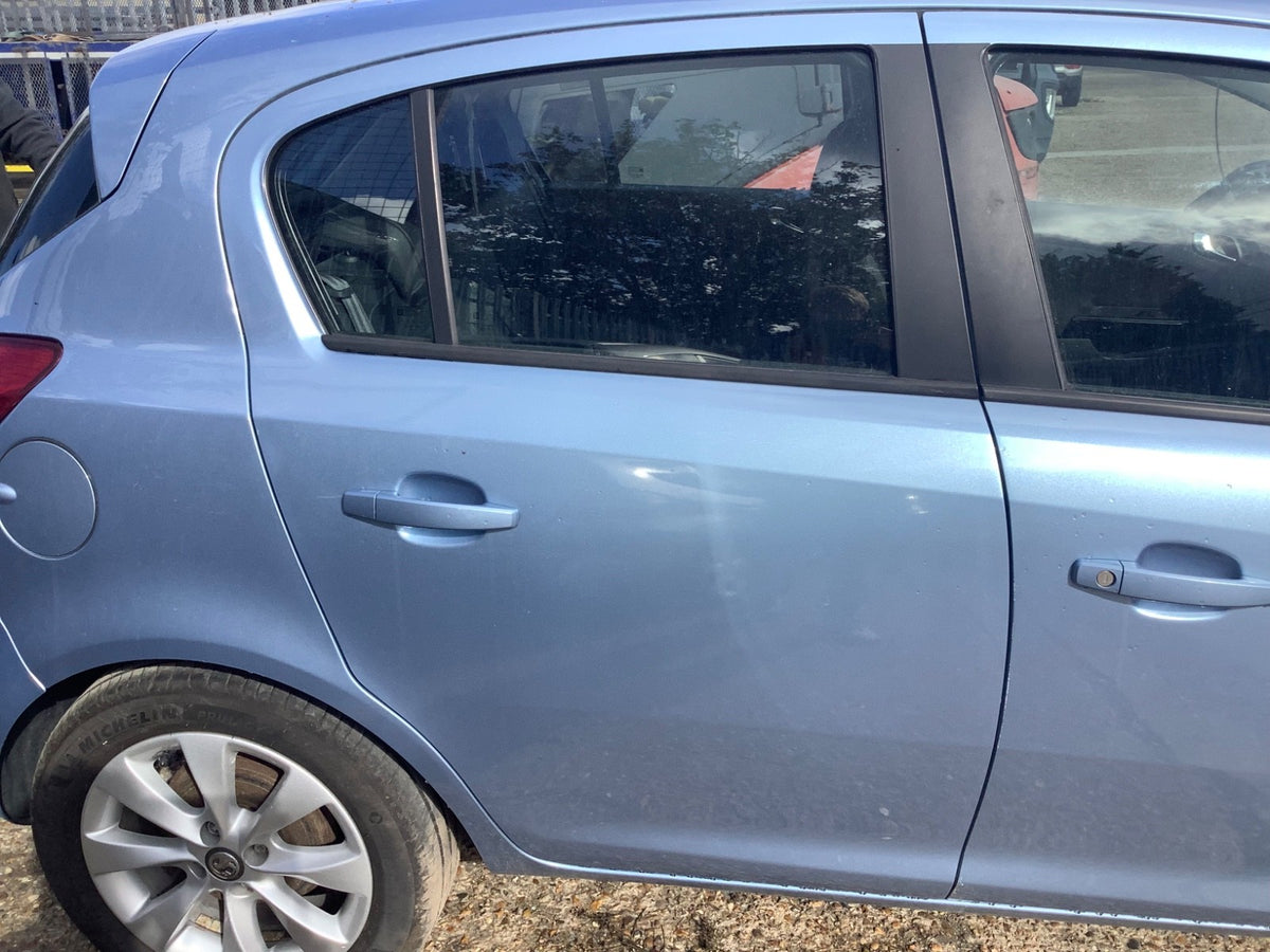 VAUXHALL CORSA D DRIVER SIDE O/S REAR DOOR CRINAN BLUE Z22R 5 DOOR 2006 20144
