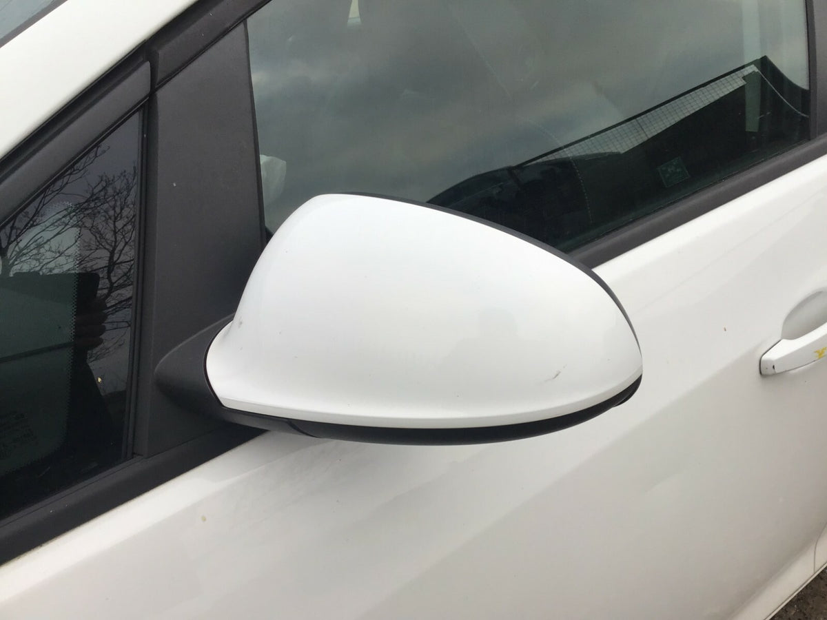 VAUXHALL ASTRA J  PASSENGER'S SIDE N/S DOOR MIRROR OLYMPIC WHITE Z40R 2009 20150