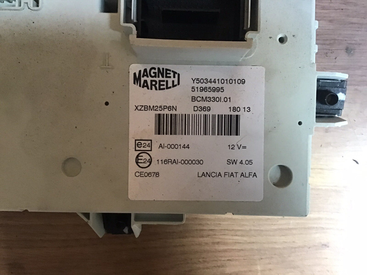 FIAT 500L FUSE BOX 116RAI 000030 2013 20176