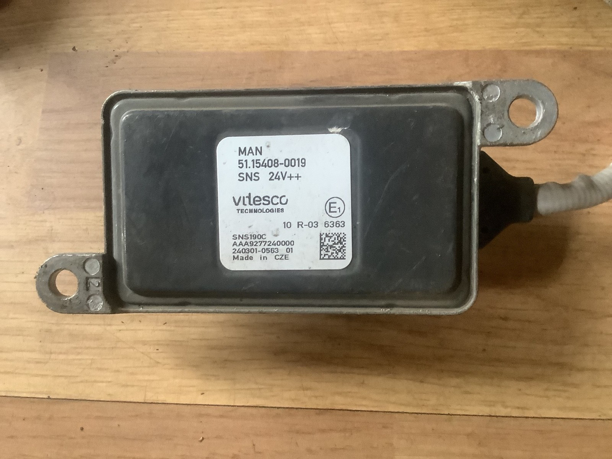 MAN TGX EXHAUST PIPE AND NOX SENSOR 51154080019 2015 20209