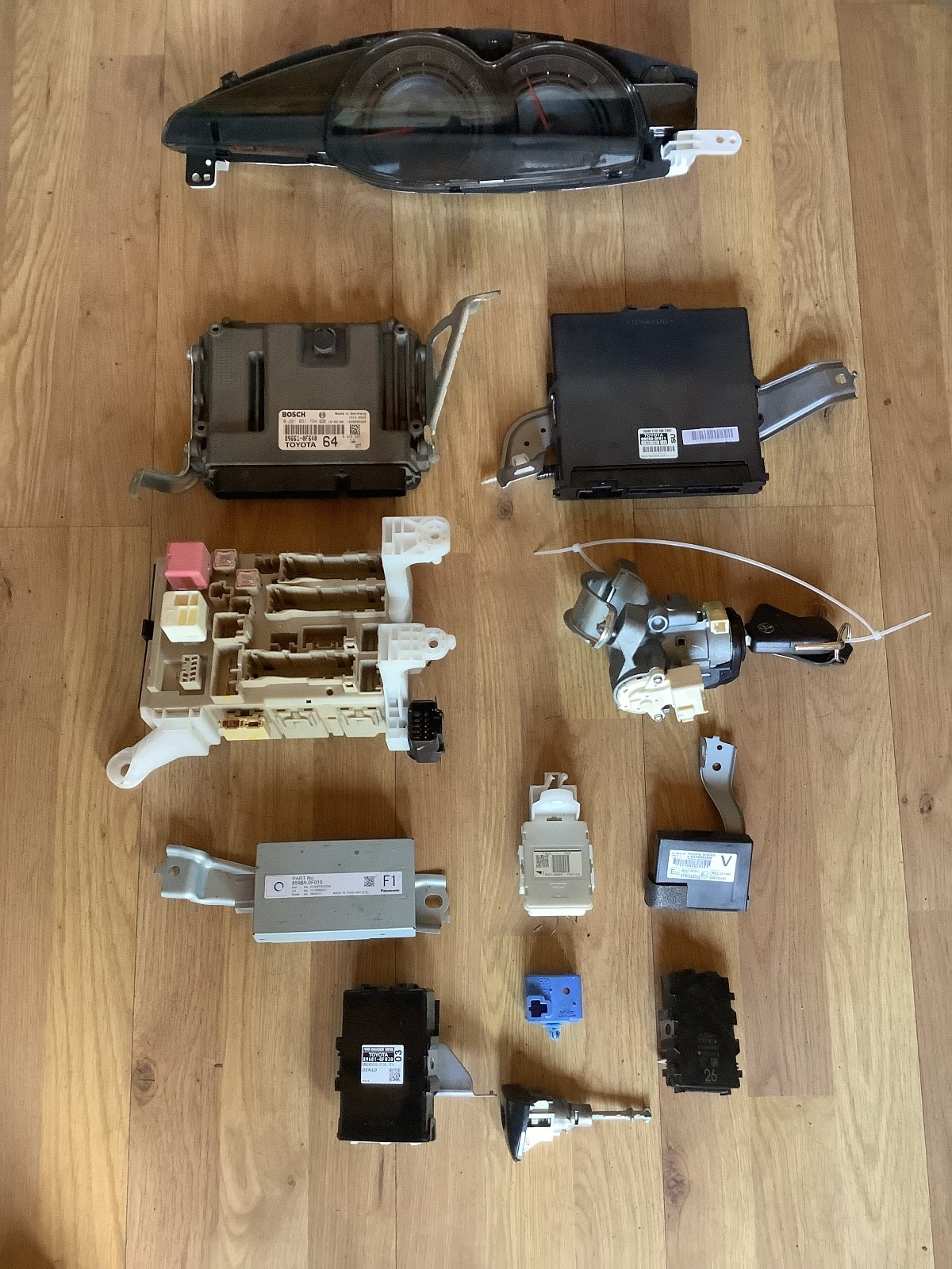 TOYOTA VERSO 1.6 DIESEL ECU KIT 9667199780 CODE 1WW 2013 20181