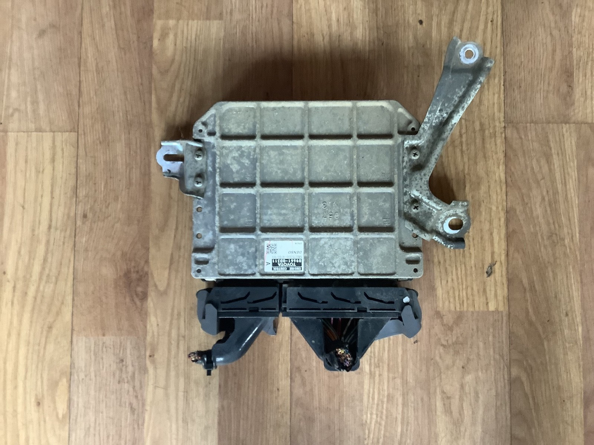 TOYOTA YARIS MK2 1.3 PETROL ECU 89661 0D311 2006 20112