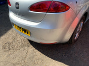 SEAT LEON REAR BUMPER IN METALLIC SILVER COMPLETE LS7Y 2007 2012 2