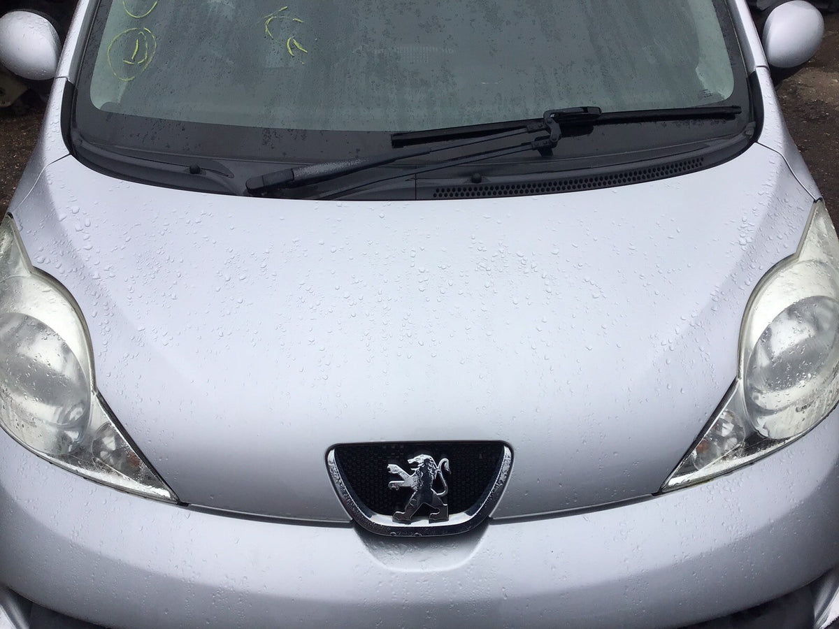 PEUGEOT 107 BONNET SILVER GRIS GALLIUM METALLIC KTB 2005-20114