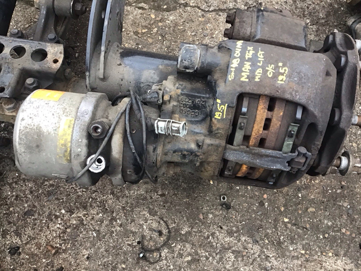 MAN TGX TGS MIDLIFT AXLE BRAKE CALIPPER AND CARRIER 19.5'' O/S WHEEL  2015 20203