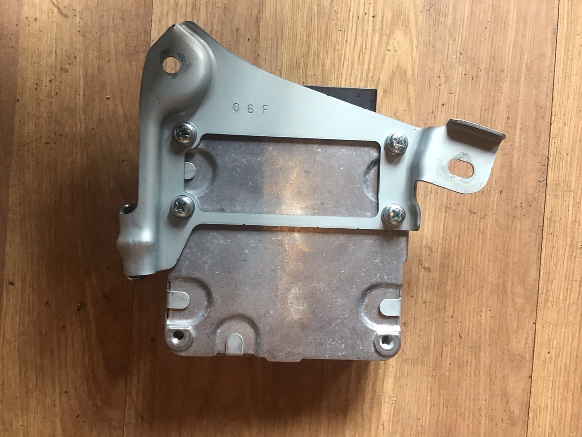 TOYOTA YARIS MK3 POWER STEERING ECU MODULE 89650 0D275 2012 20175
