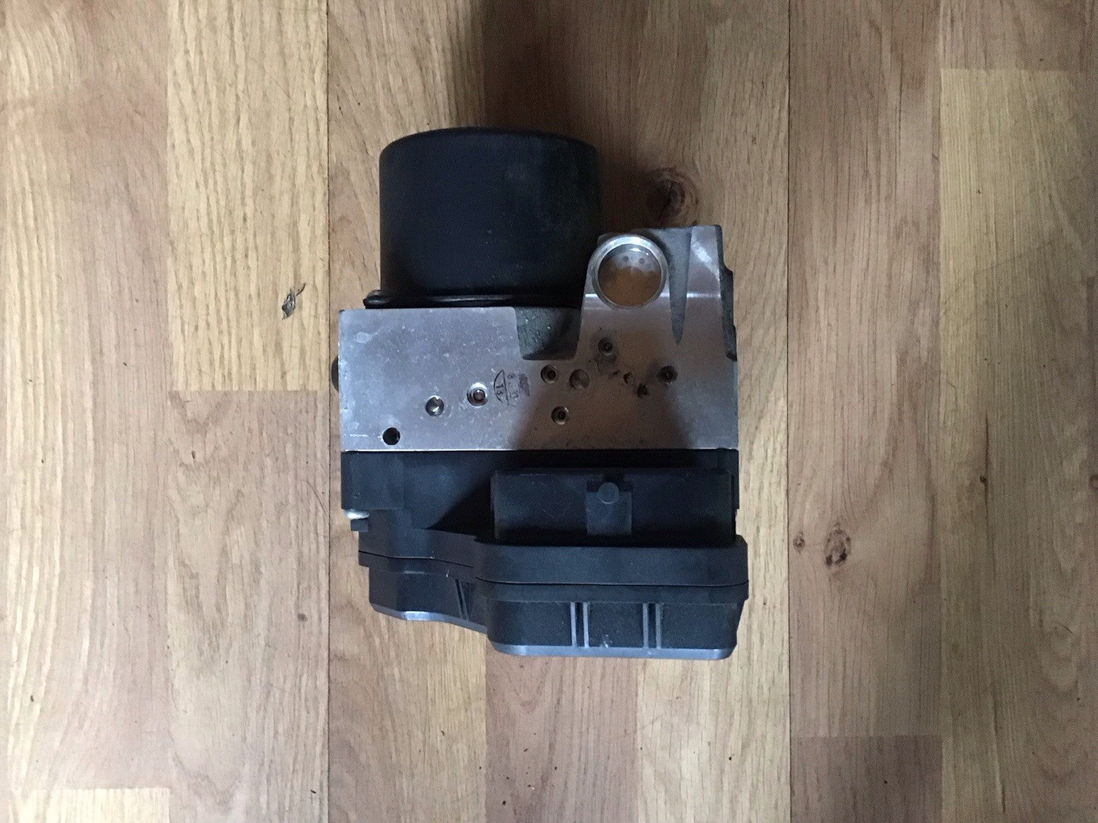 LEXUS IS220D ABS PUMP MODULE 89541 53240 2008 20121
